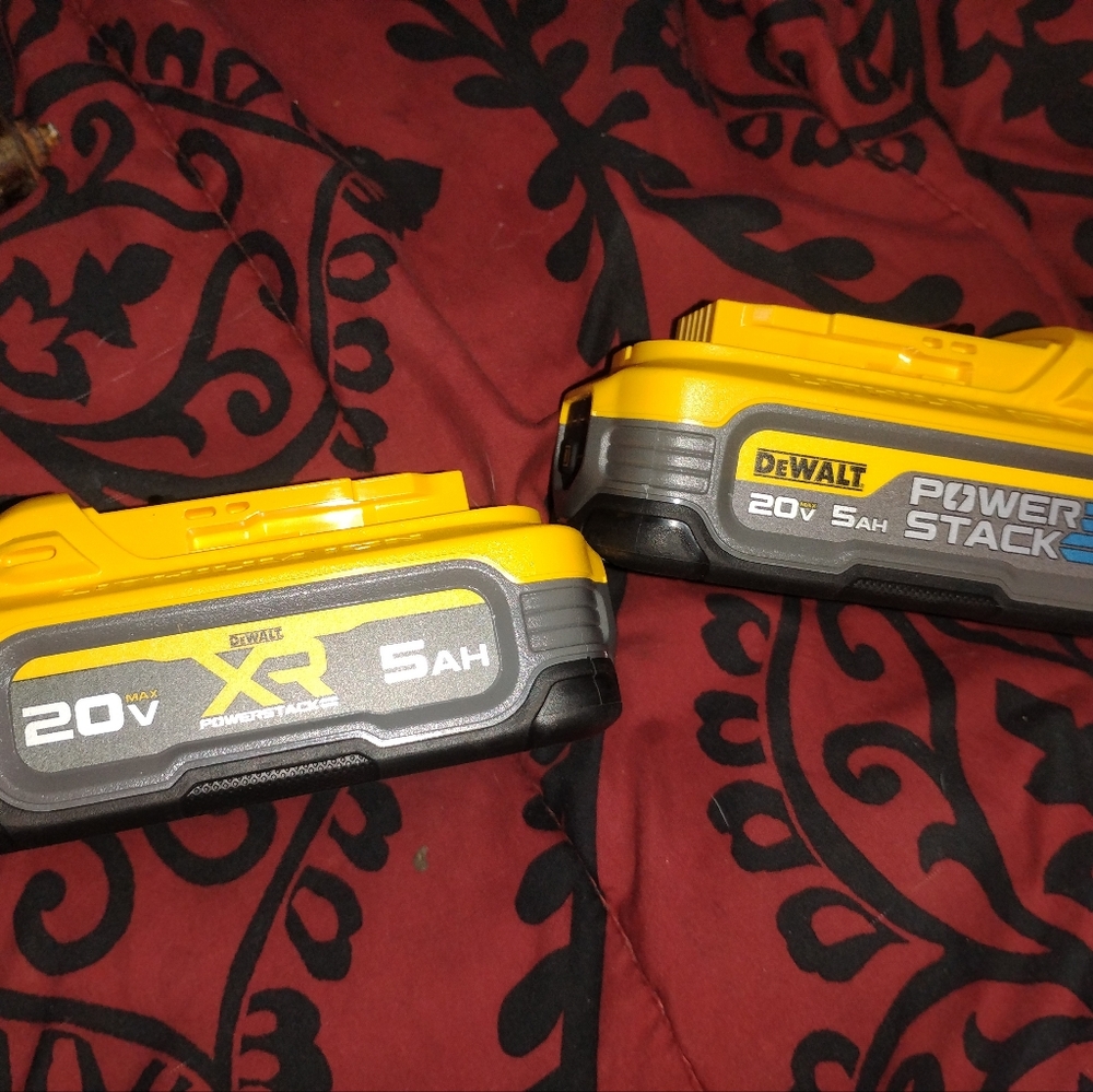 Two Brand New 20V XR 5Ah Yellow Lithium-Ion Power Tool Batterys By DeWalt.